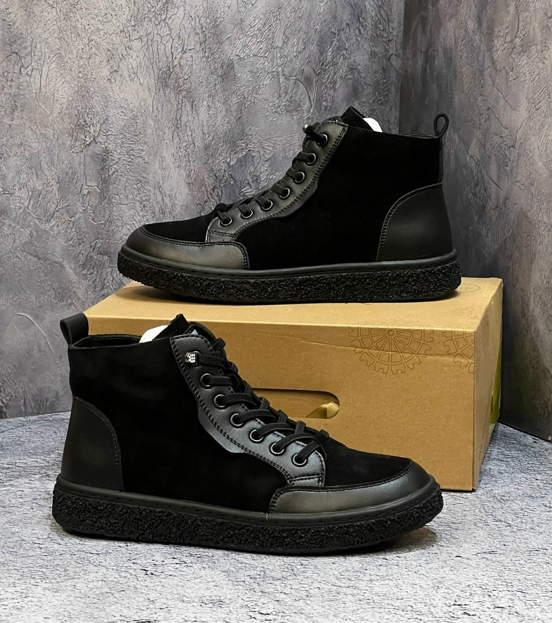 ,мужские высокие кеды clarks черные,ботинки мужские,зимние ботинки армани мужские,зимняя мужская