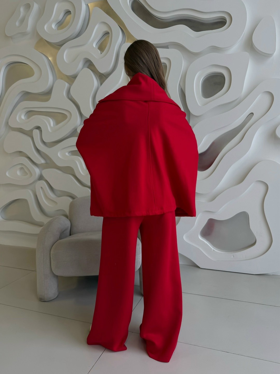 костюм с капюшоном и брюками палаццо из качественного футера twok 300912 красный,костюм dilanavip 2065 красный,стильный костюм,костюм брючный 3921 люше,костюм dilana vip 2065 красный