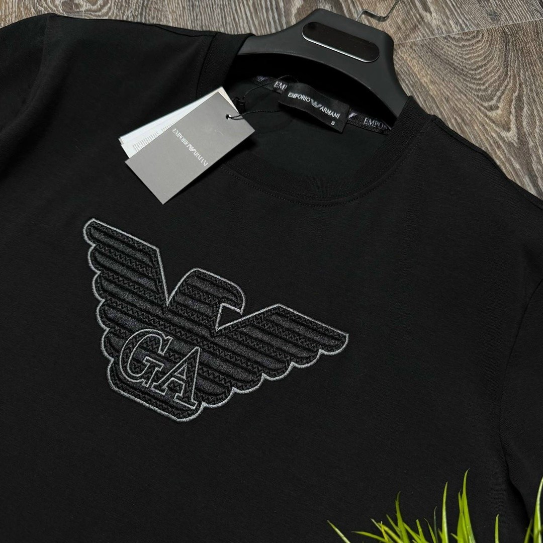 футболки мужские,мужские футболки armani,мужские футболки emporio armani,футболки армани,emporio armani футболка