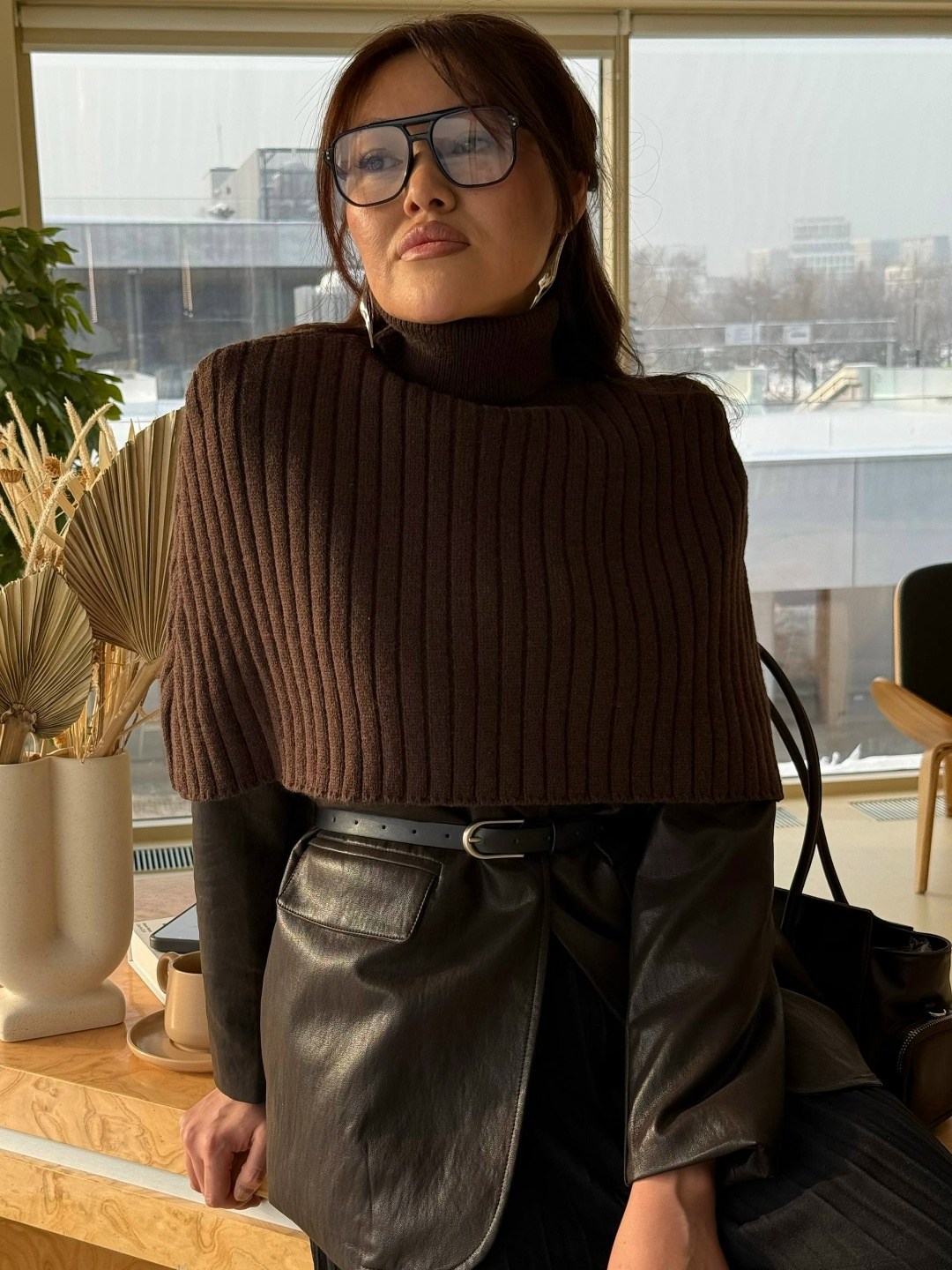 модные свитера,накидка вязаная,свитер накидка,свитер пончо,пончо вязаное