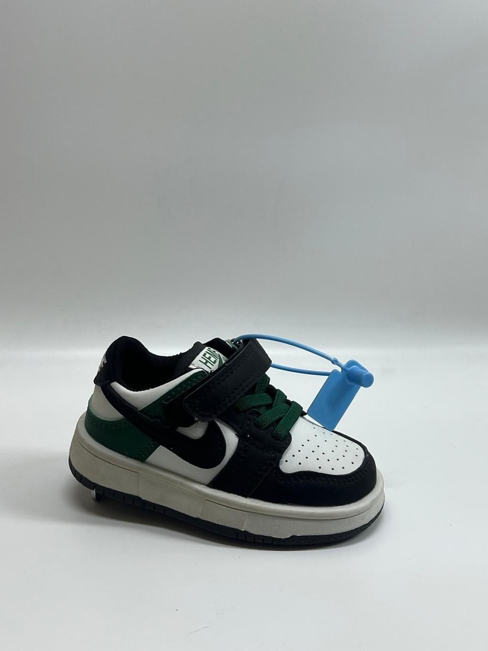 кроссовки,детские кроссовки,кроссовки мальчику,кроссовка детская,кроссовка