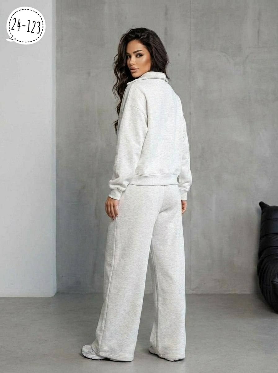 костюм женский на флисе,cпортивный костюм женский на флисе,спортивные костюмы женские,стильные костюмы,cпортивный костюм женский теплый