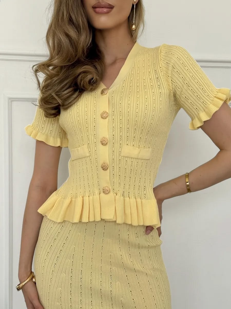 трикотажные костюмы с юбкой,костюм с юбкой,костюм женский с юбкой,костюм с джемпером и юбкой,костюм трикотажный с юбкой с баской lemoya