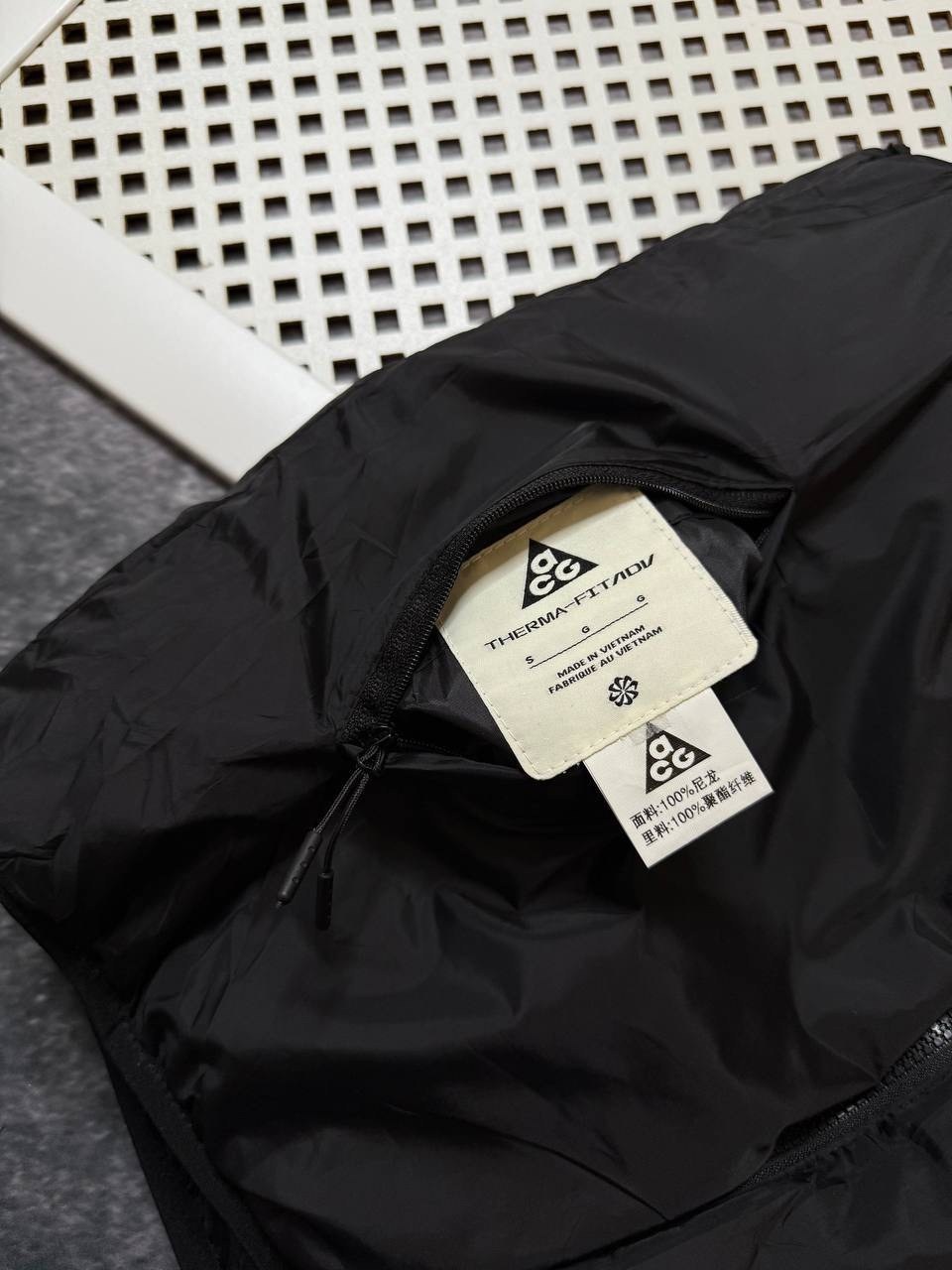 жилетка nike,жилетка nike acg,безрукавка жилетка,жилетка,двухсторонняя жилетка