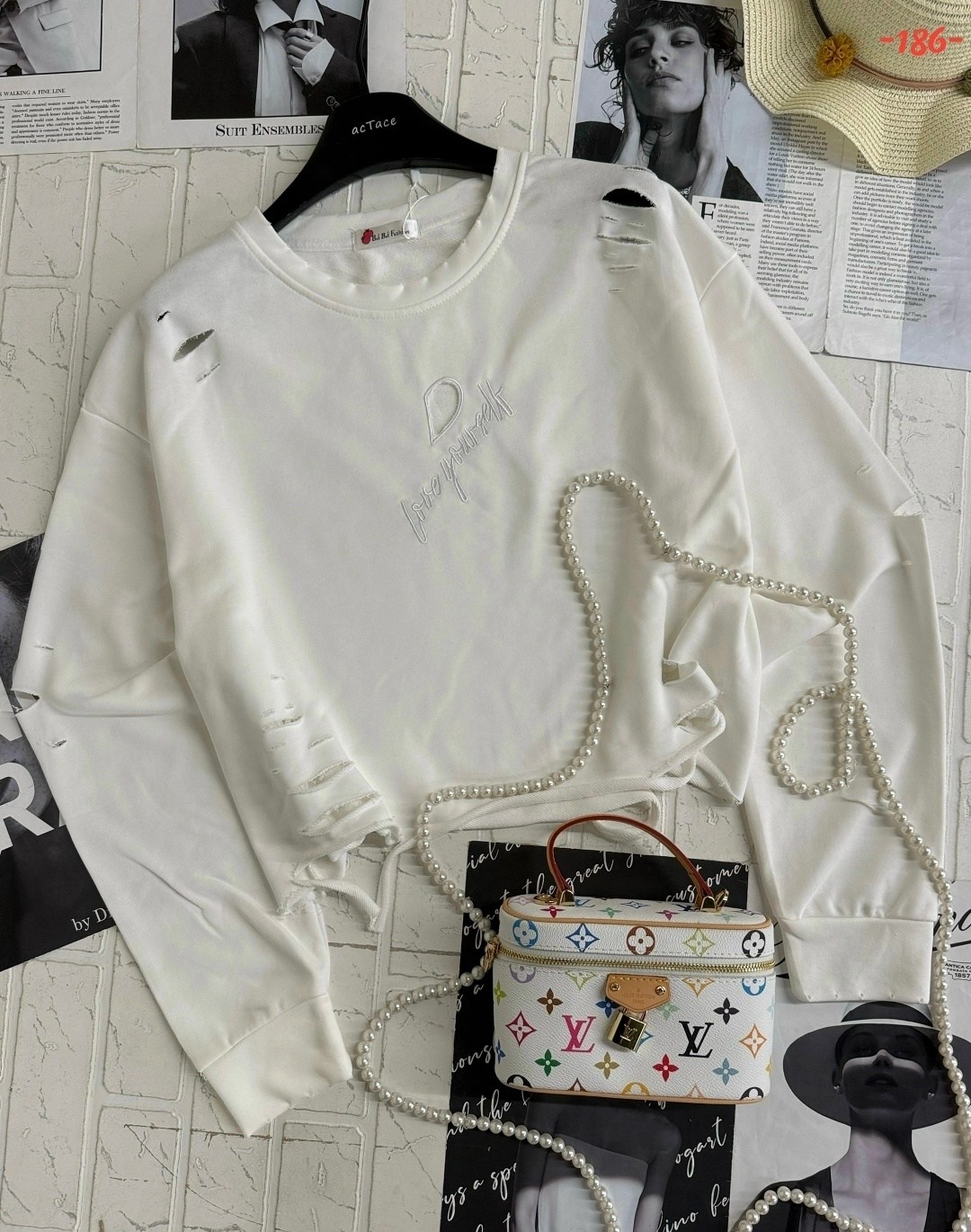 кофта оверсайз модная рваная с дырками kk fashion,женская кофта,свитшот женский,повседневная кофта,стильный свитшот