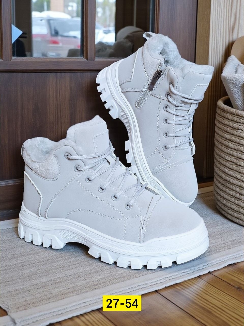 , женская,женские кроссовки,женские зимние кроссовки,обуви