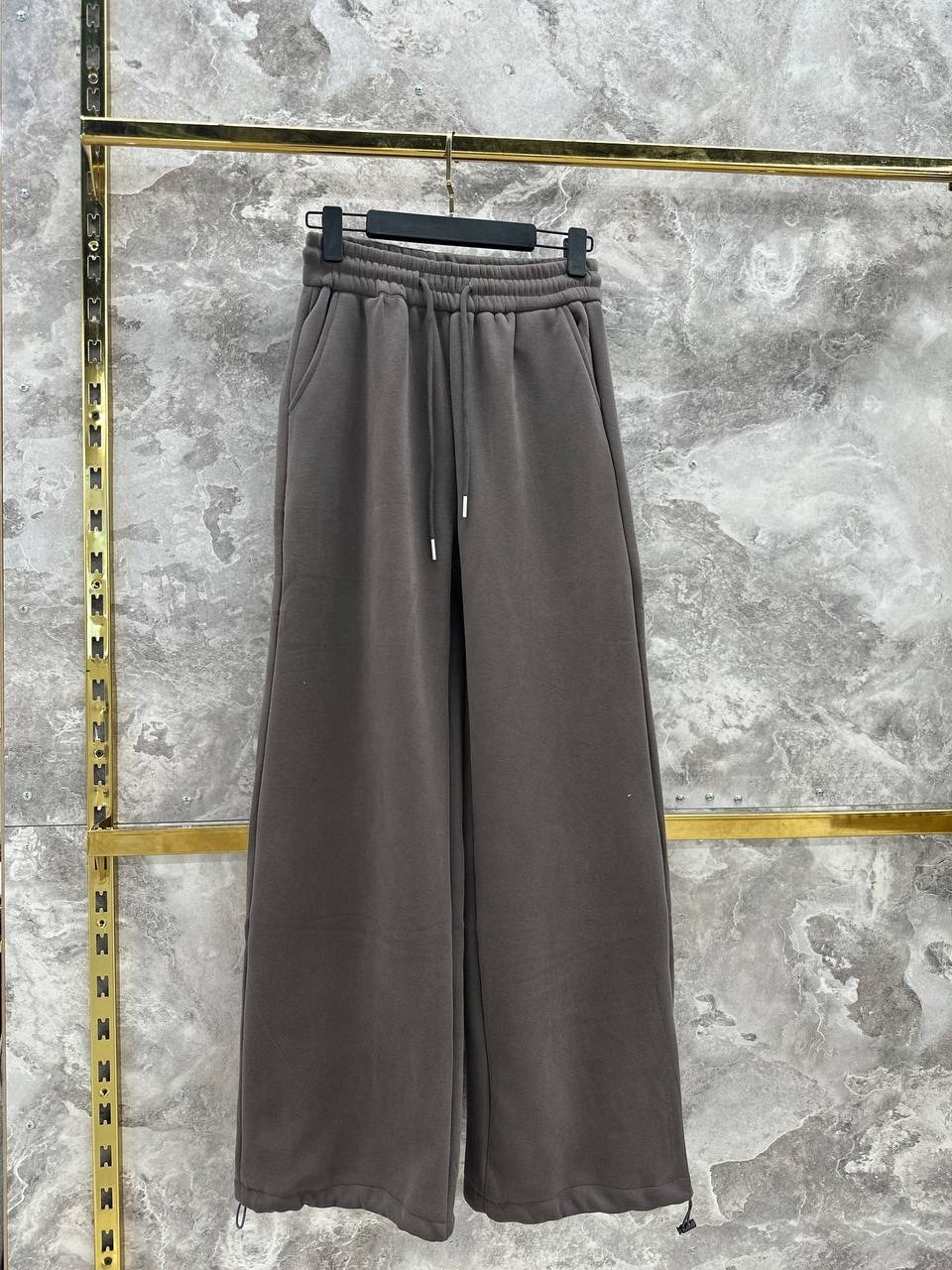 широкие брюки,бордовые брюки,костюм с брюками,свободные брюки,брюки свободного кроя