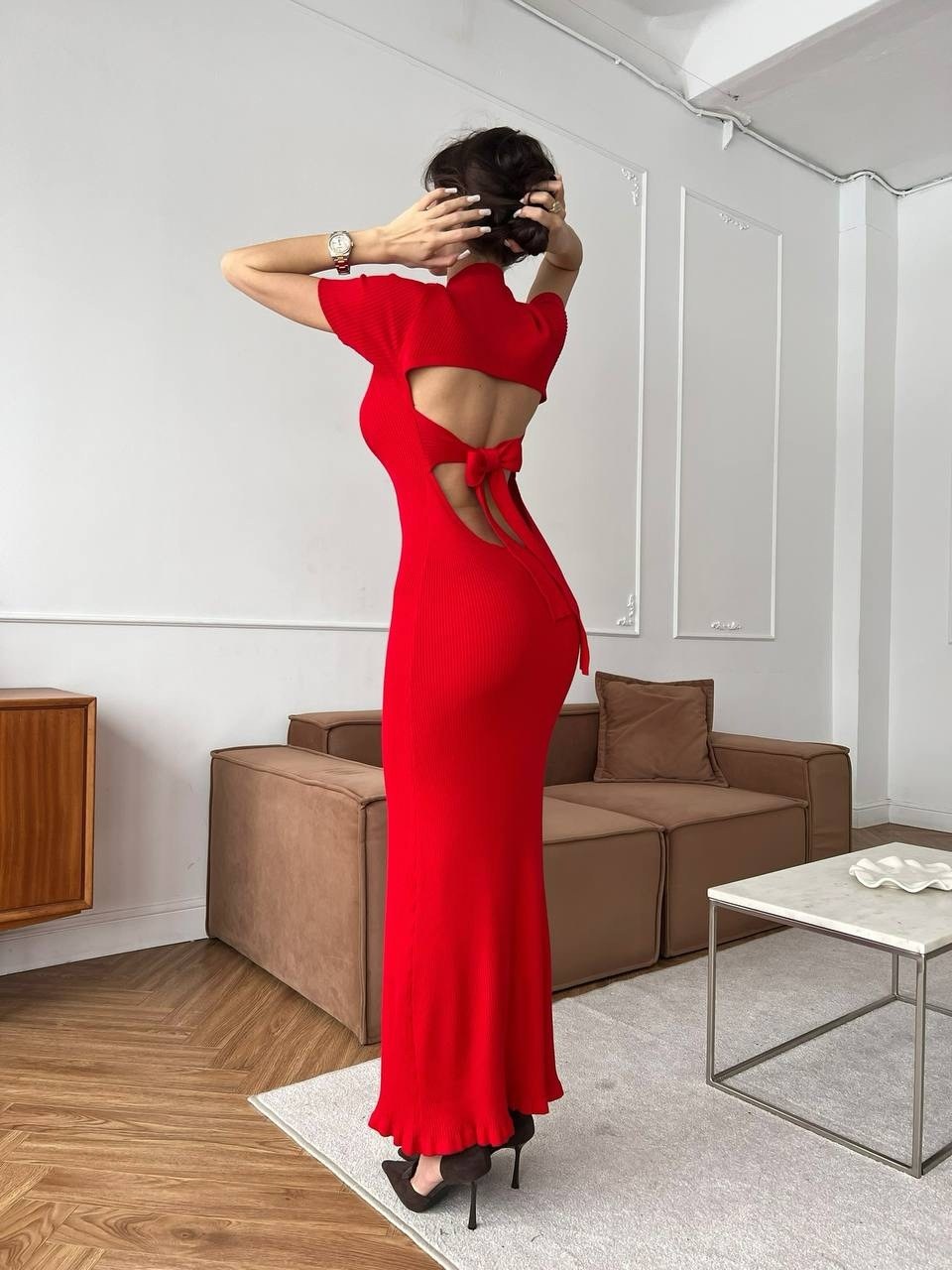 платье с открытой спиной,облегающее платье,трикотажное платье,платье,длинное платье