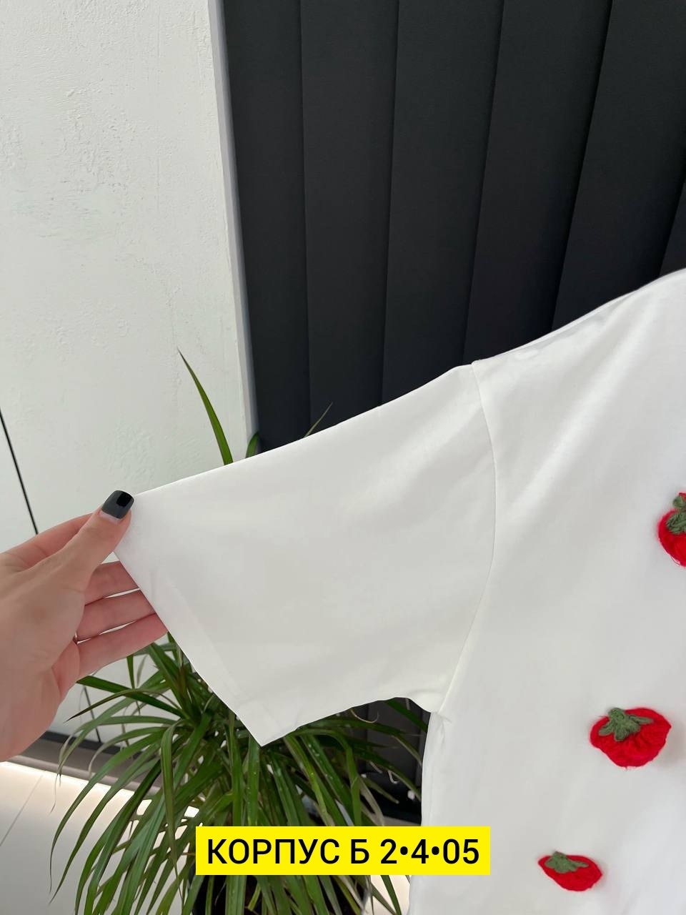 кофта женская,женская футболка,кофта белая женская, ,кофта белая