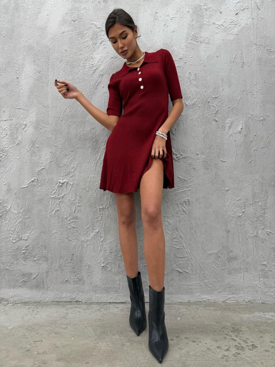 трикотажное платье,стильное платье,платье,мини платье,платье с пуговицами