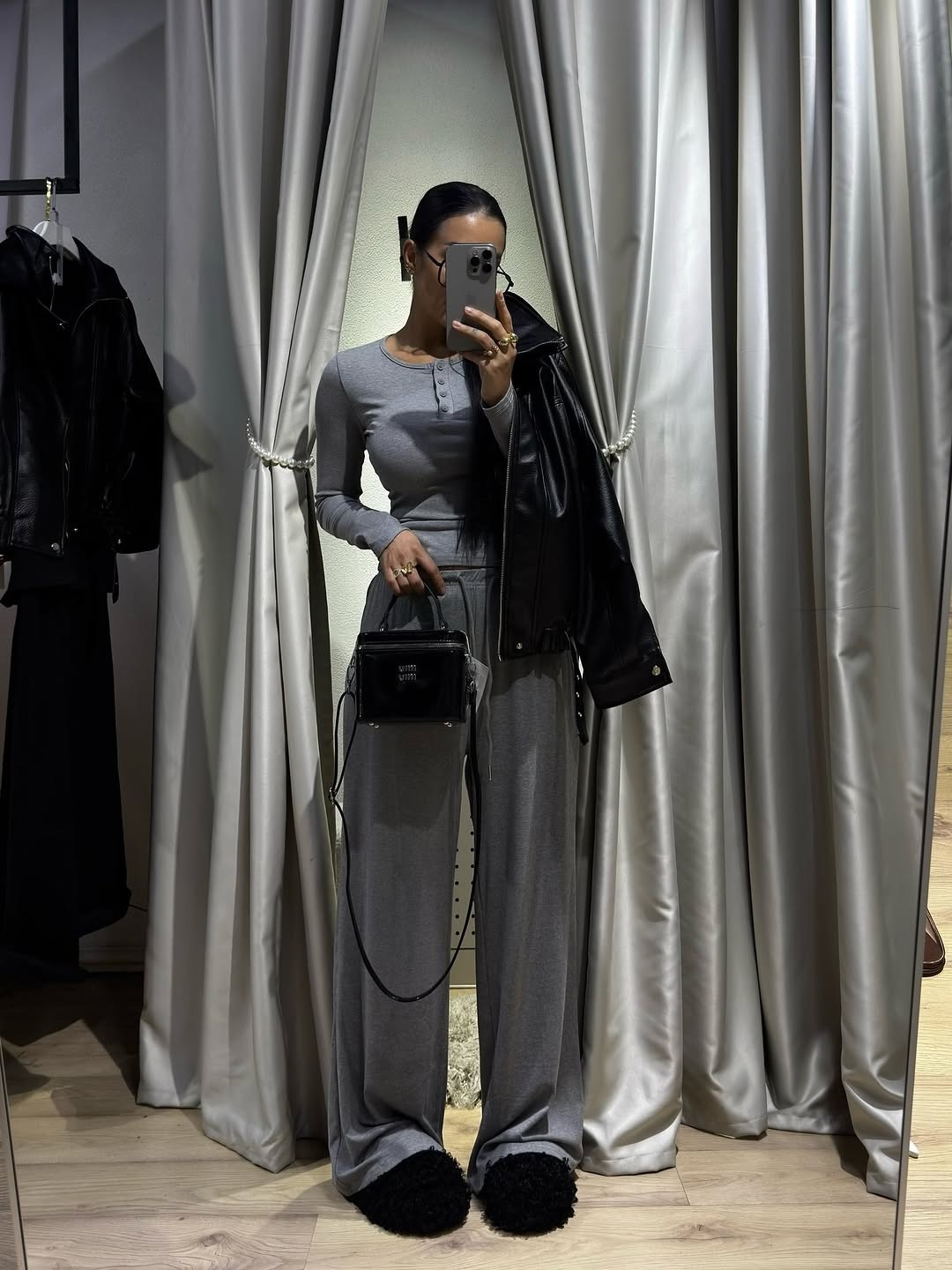 модный наряд,широкие штаны,одежда стильная