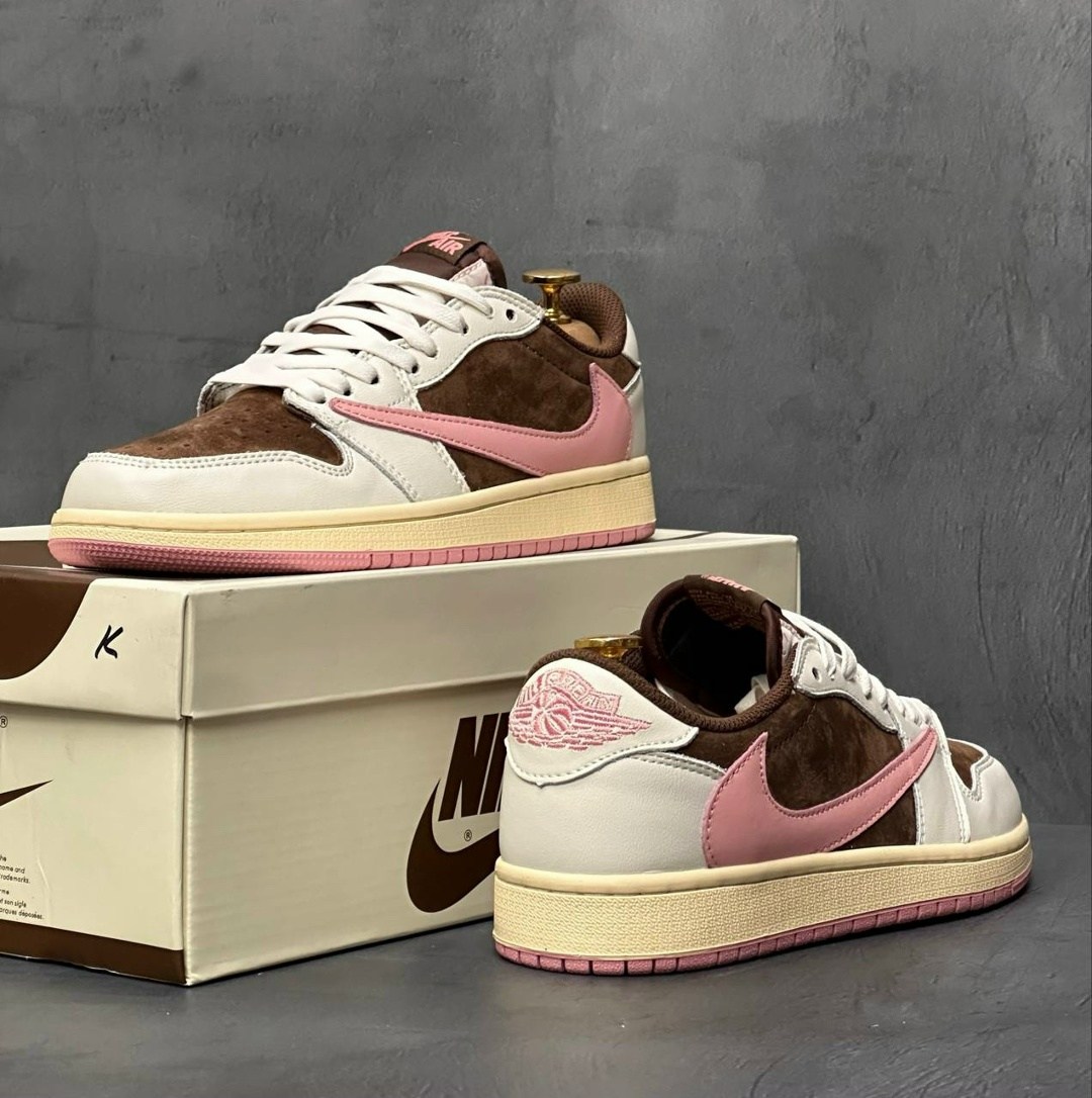 кроссовки nike travis scott x air jordan 1 low,кеды travis scott x air jordan 1 pink oxford,кроссовки nike travis scott x air jordan 1,nike air jordan 1 low travis scott,кроссовки nike air jordan 1 lo