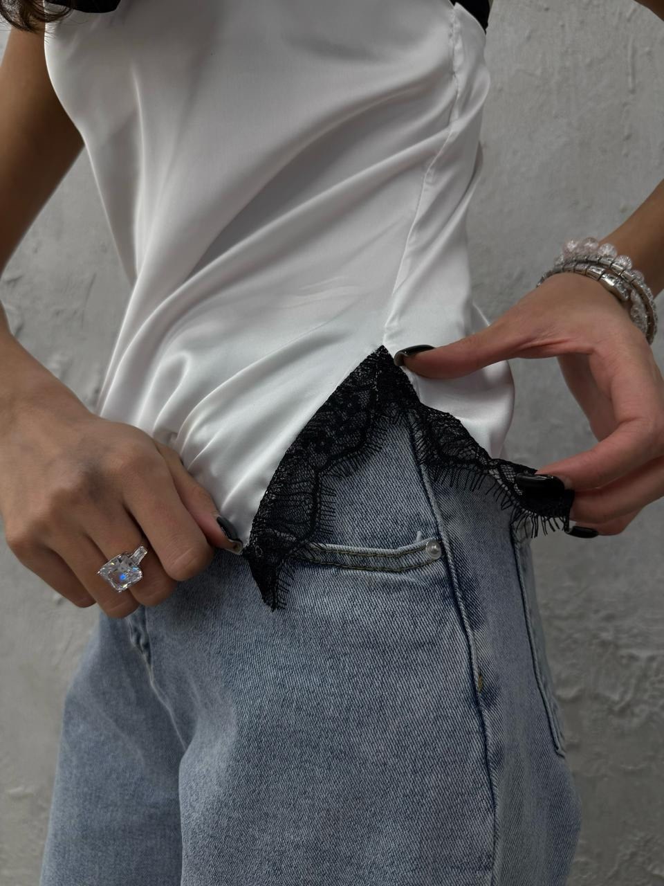 шелковая майка,шелковый топ,топ с кружевом,майка с кружевами,шелковый топ с кружевом