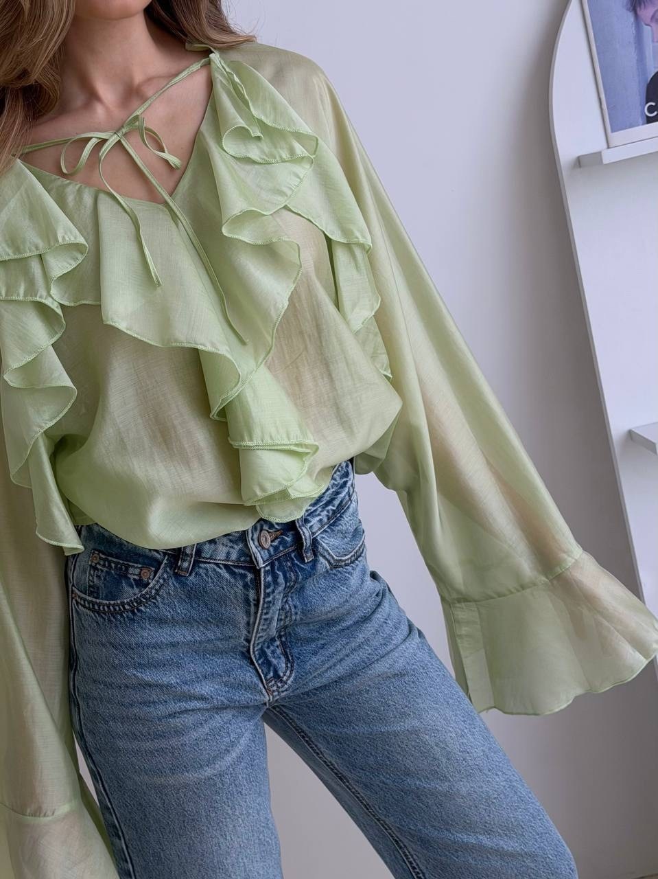блузка стильная,блузка с оборками,элегантная блузка,женская блуза,блузка