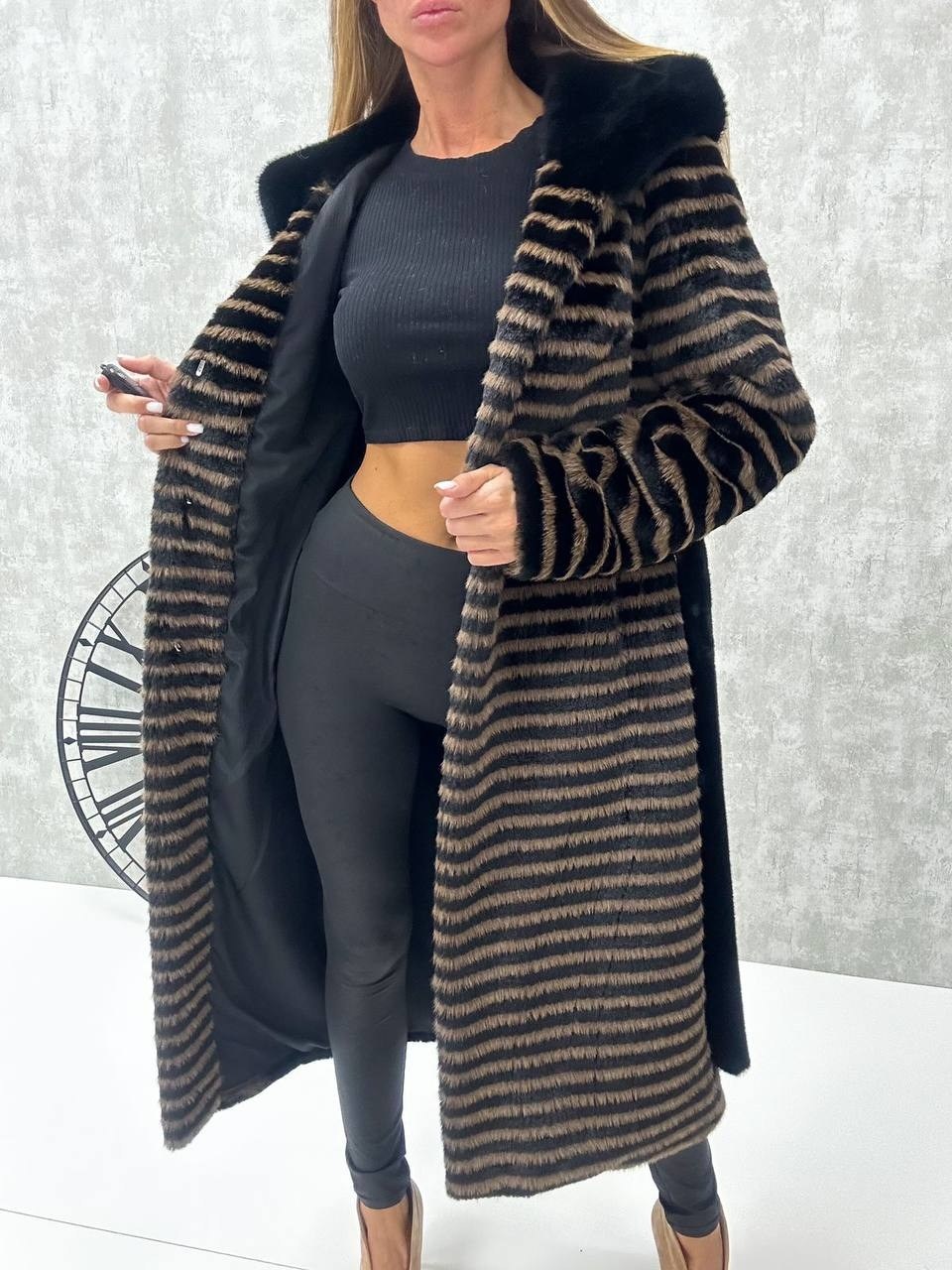 шуба удлиненная из экомеха с капюшоном,шуба удлиненная из экомеха с капюшоном bshop dress,пальто меховое,экомех шуба шиншилла,комбинированное пальто