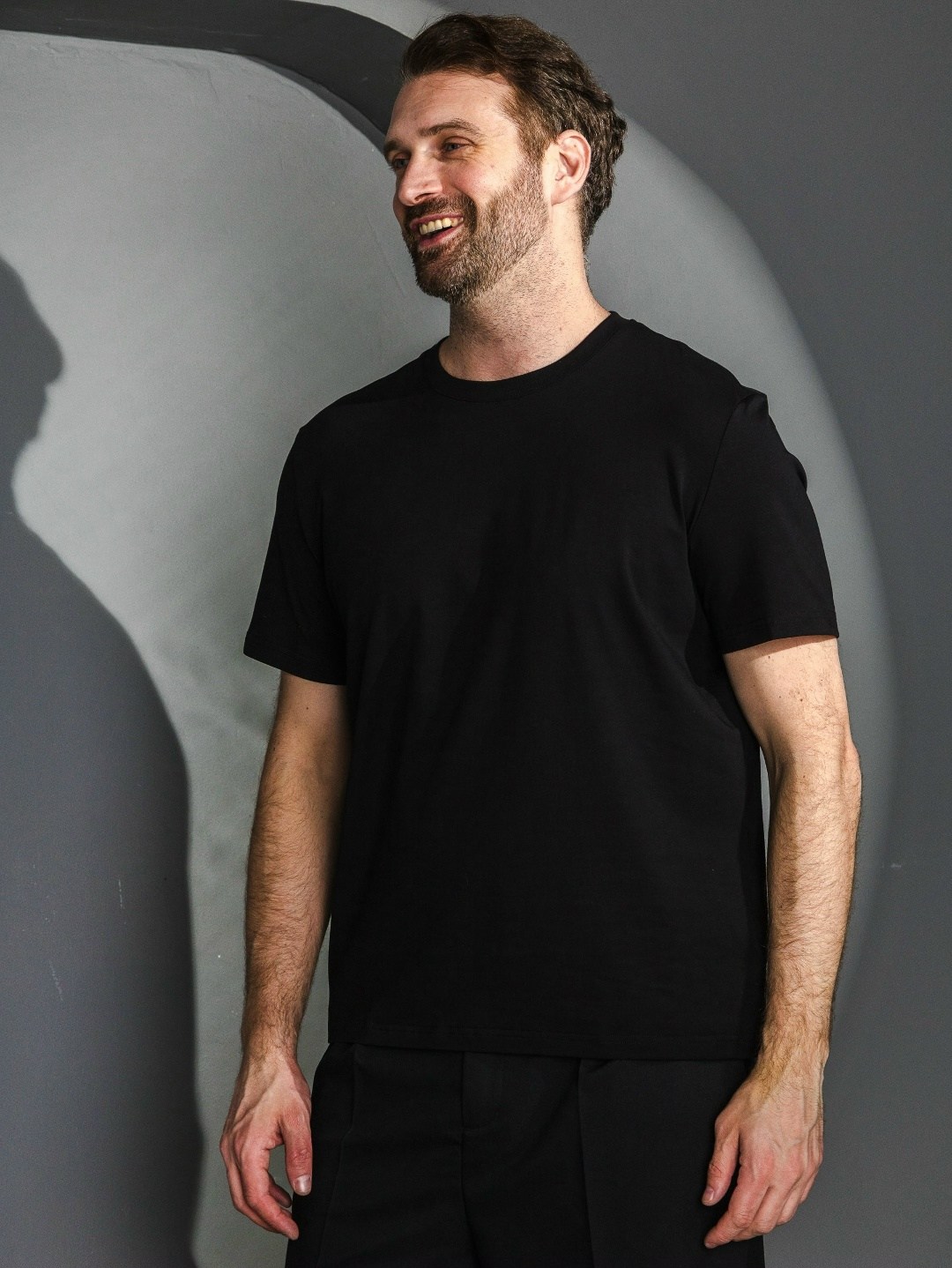 футболки мужские,футболка мужская черная,базовая футболка,футболка,футболка базовая мужская