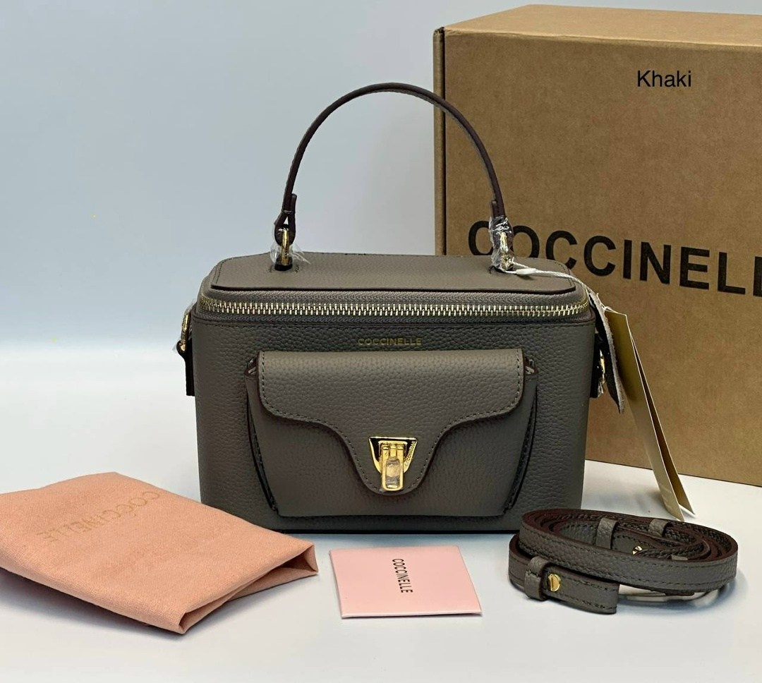 coccinelle сумка на плечо кросс-боди beat soft,coccinelle сумка,сумка через плечо beat soft coccinelle цвет light grey,coccinelle сумка beat soft,сумка кожаная coccinelle beat