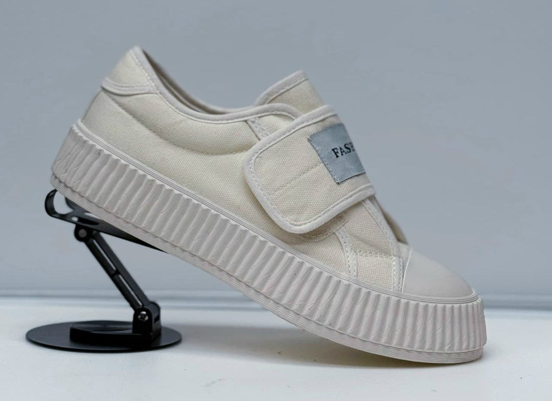 ,женская ,криперы  пума,повседневная ,кроссовки rihanna puma creeper