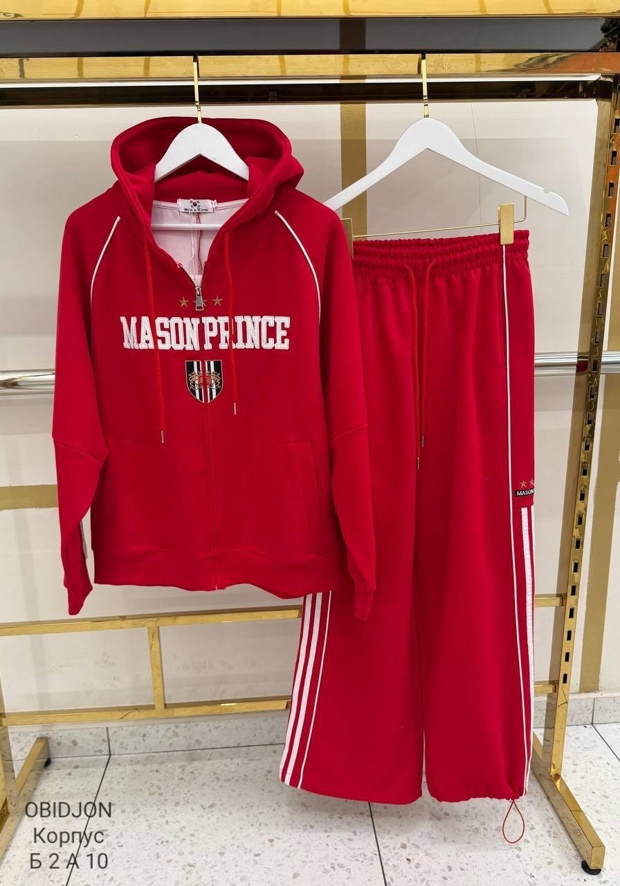 костюм спортивный женский,loro piana женский красный костюм,спортивный костюм,спорткостюм люкс,женские костюмы