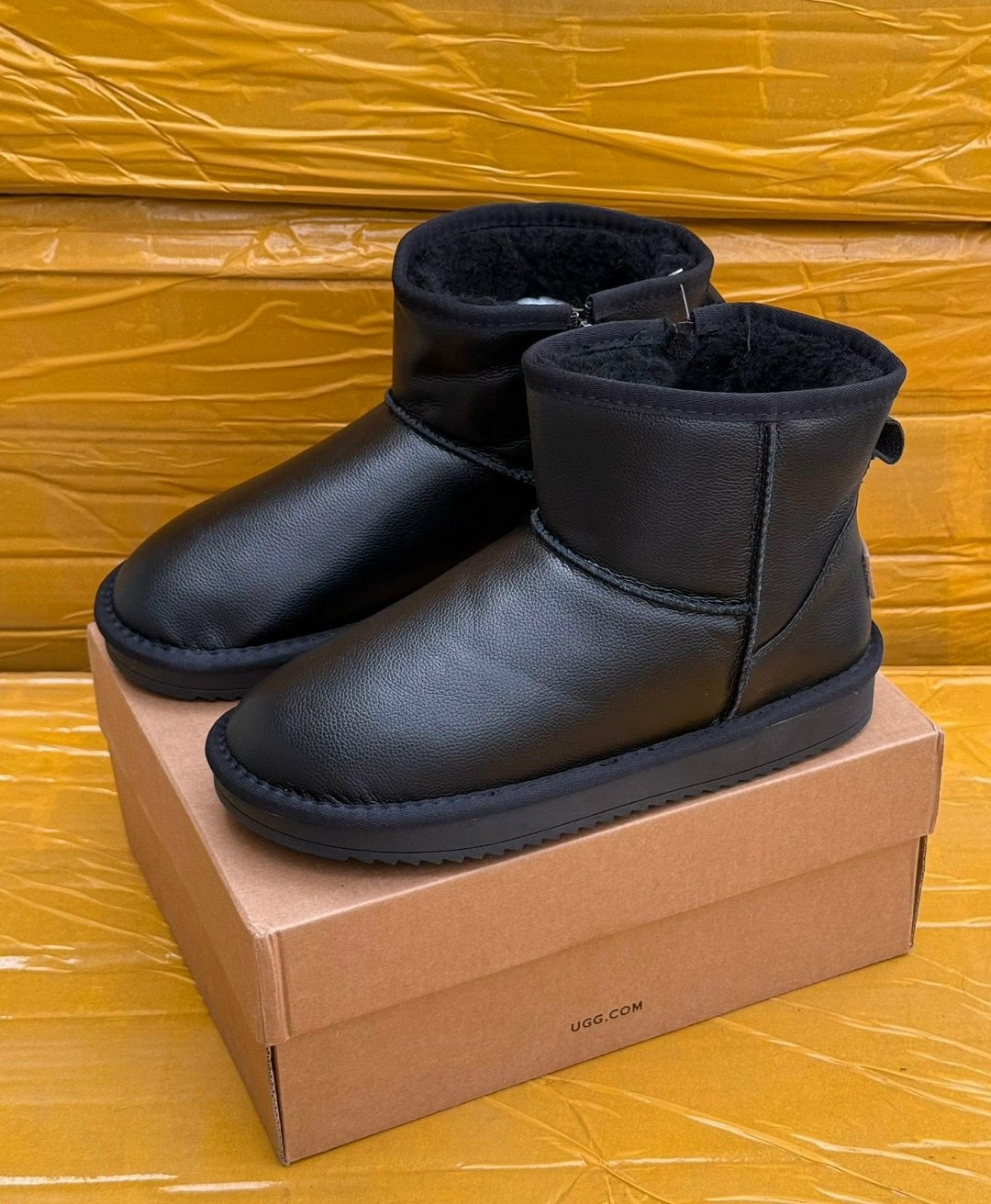 угги мужские кожаные,мужские угги ugg classic с мехом черные большие размеры,женские угги,мужские угги ugg,угги мужские