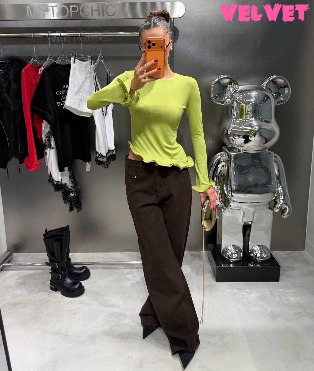 красные сапоги,высокие сапоги,шикарное платье balmain