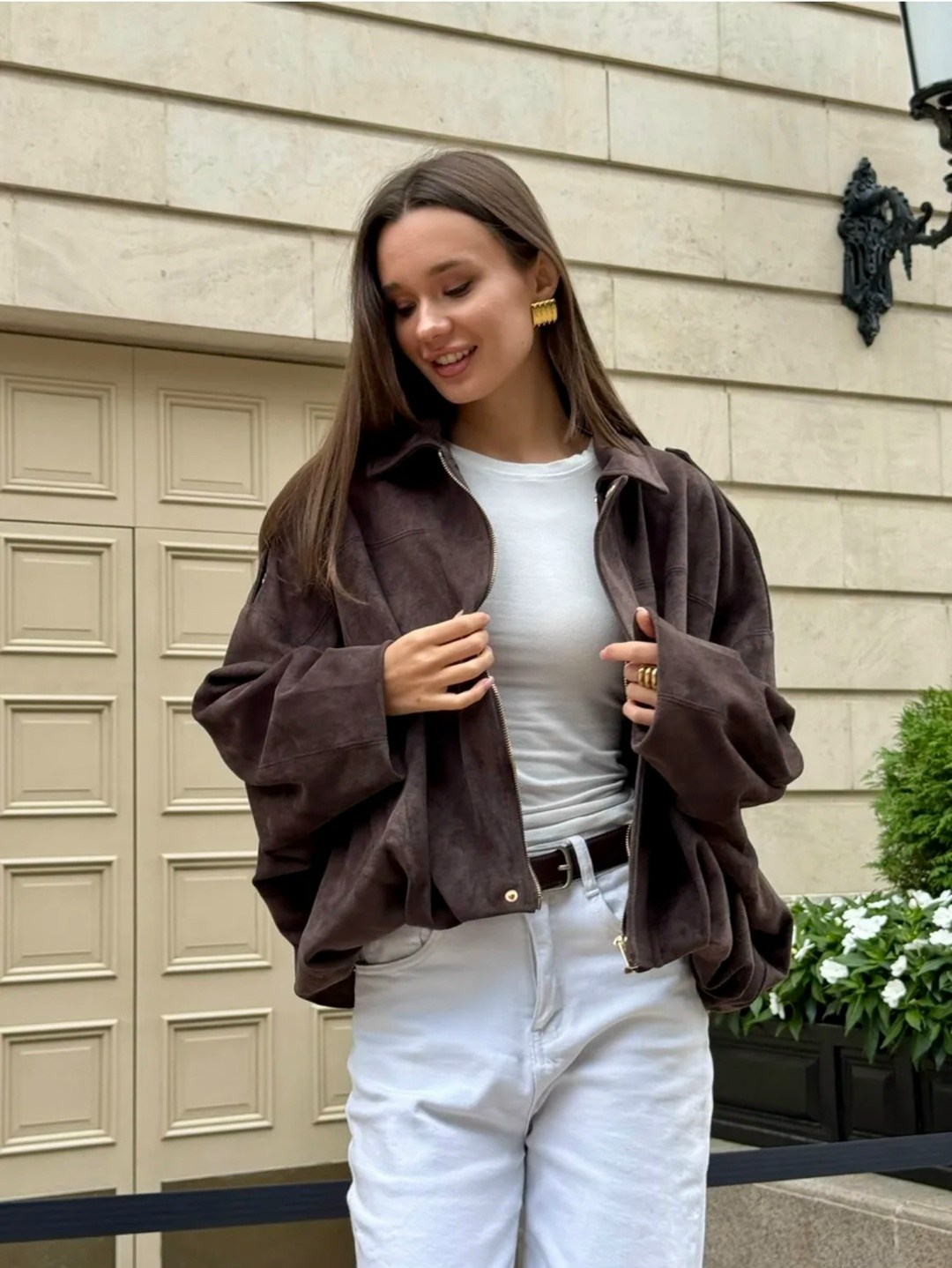 бомбер укороченный оверсайз замшевый куртка рабочего тренд saint shine,куртка бомбер демисезонная оверсайз замшевый niu,бомбер замшевый оверсайз athe.brand,замшевая куртка,женская куртка бомбер из эко