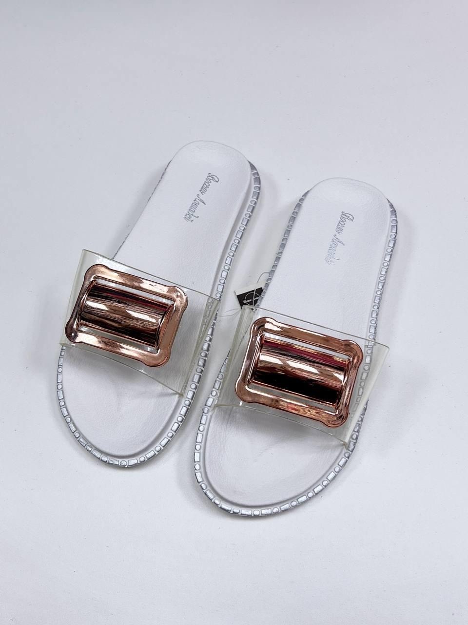 женские шлепанцы,,женские сандалии,сандалии модные,модные шлепанцы