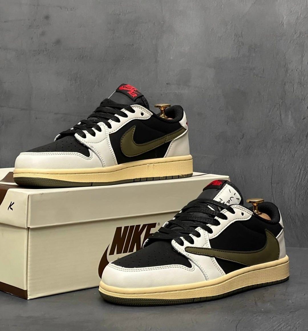 кроссовки nike air jordan 1 low travis scott,nike air jordan 1 low travis scott,кроссовки travis scott x air jordan 1 low olive,кроссовки travis scott x air jordan 1 low og,travis scott jordan 1 low o