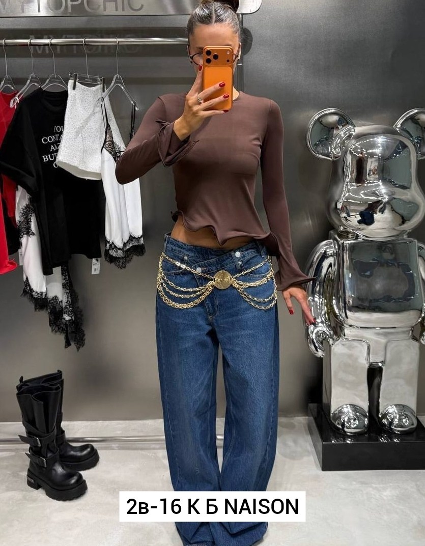 модные джинсы,стильные джинсы,женские джинсы,джинсы на цепочках