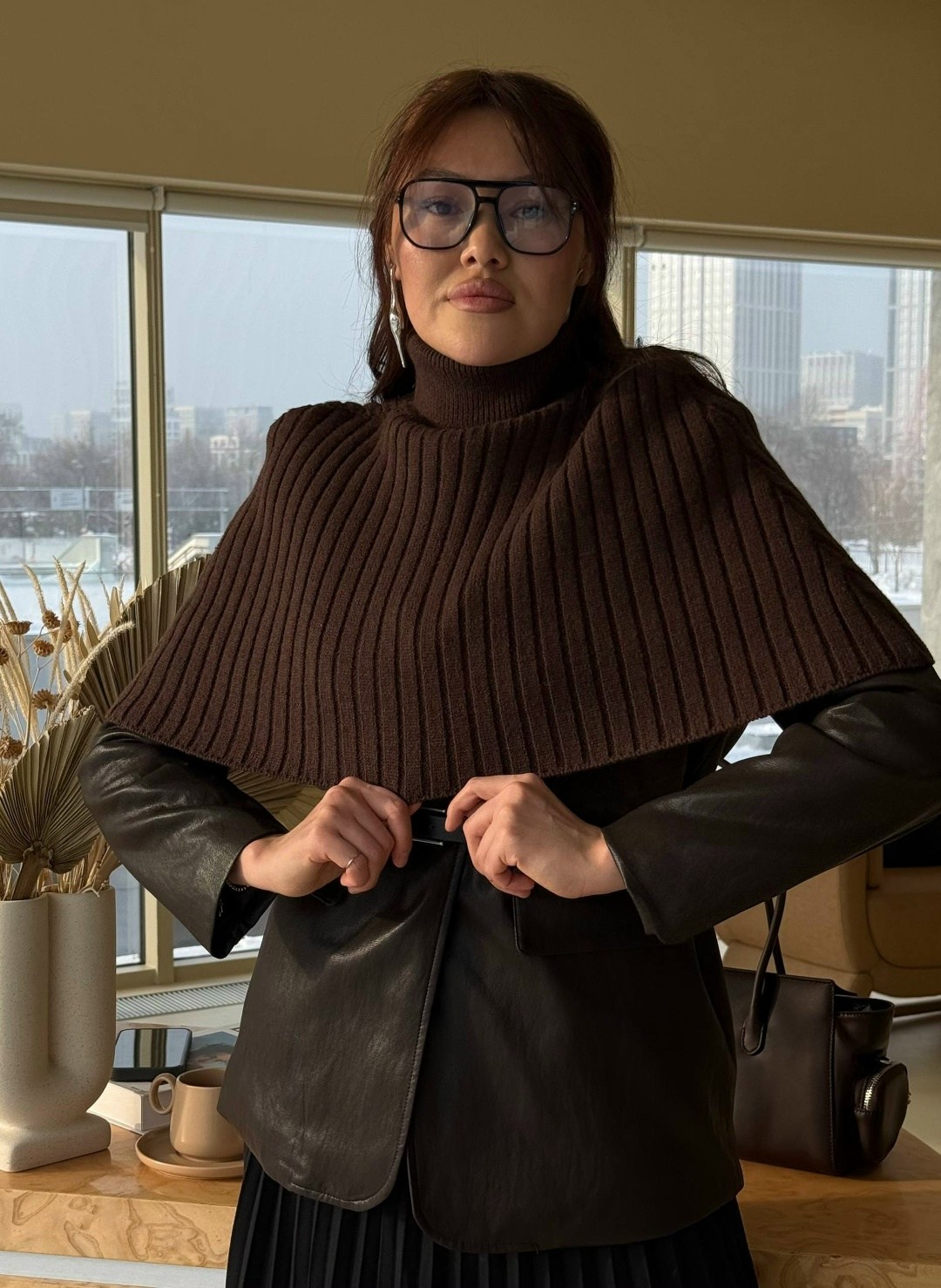 модные свитера,накидка вязаная,свитер накидка,свитер пончо,пончо вязаное