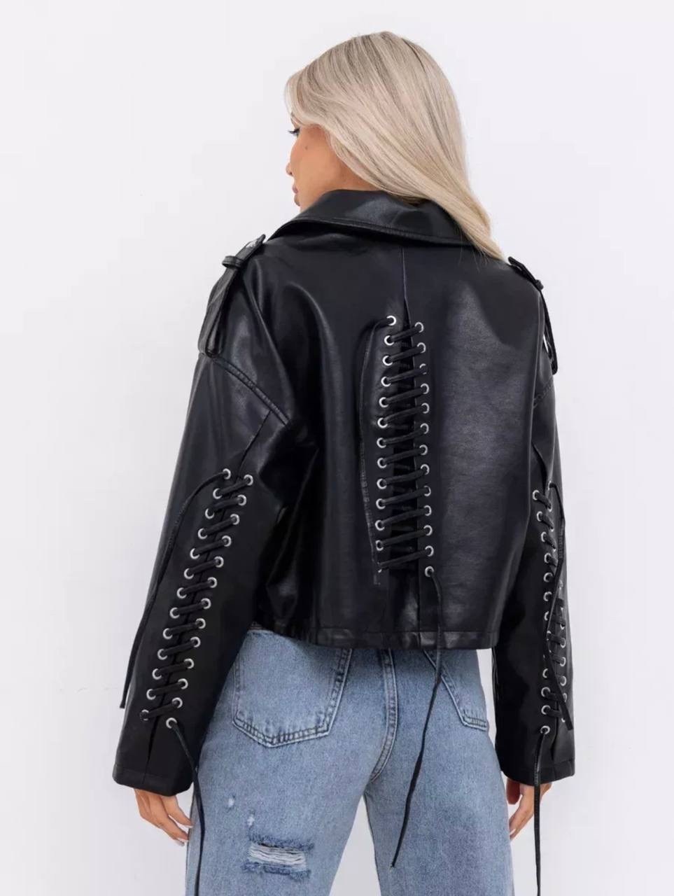 косуха черная куртка кожаная oversize винтажная monyken,куртка косуха кожаная,женская кожаная куртка косуха,куртка косуха,косуха винтажная кожаная куртка оверсайз aftfbasic