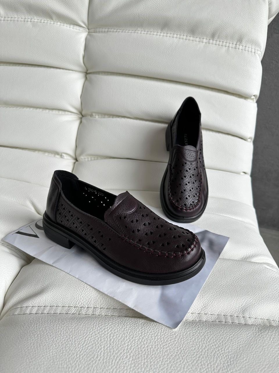 ,лоферы с перфорацией,мокасины с перфорацией,туфли с перфорацией,женские мокасины