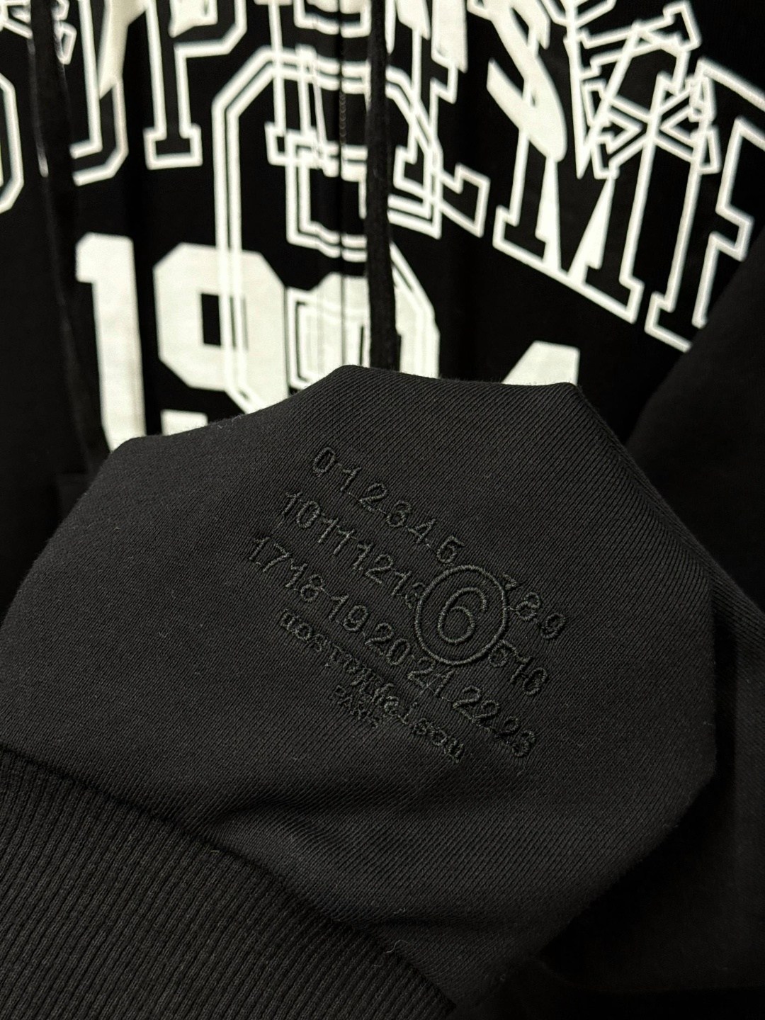 широкие джинсы,джинсы мужские,одежда для парней,уличная одежда