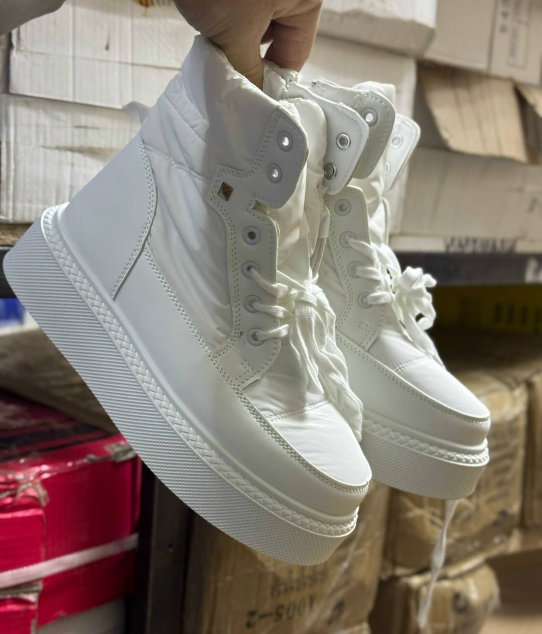 женская зимняя ,,женская ,женские дутики,зимние женские дутики