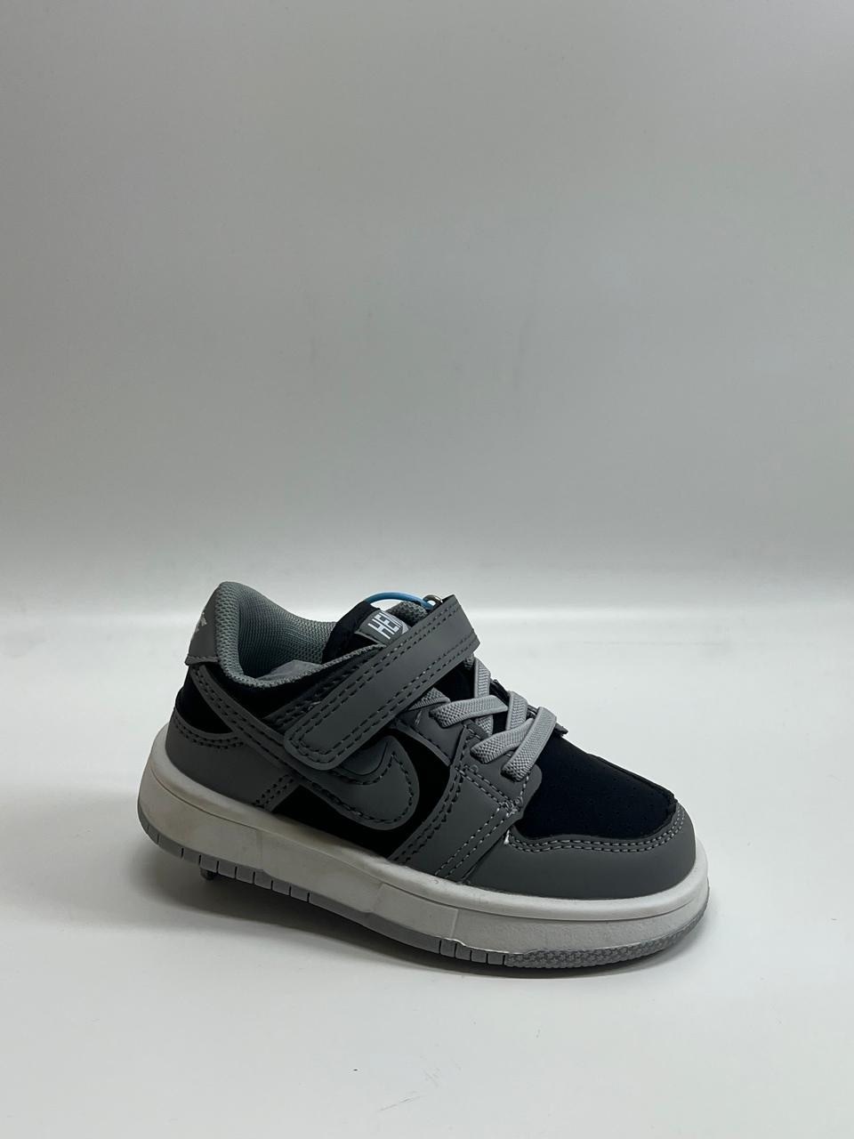 кроссовки,детские кроссовки,кроссовки мальчику,кроссовка детская,кроссовка