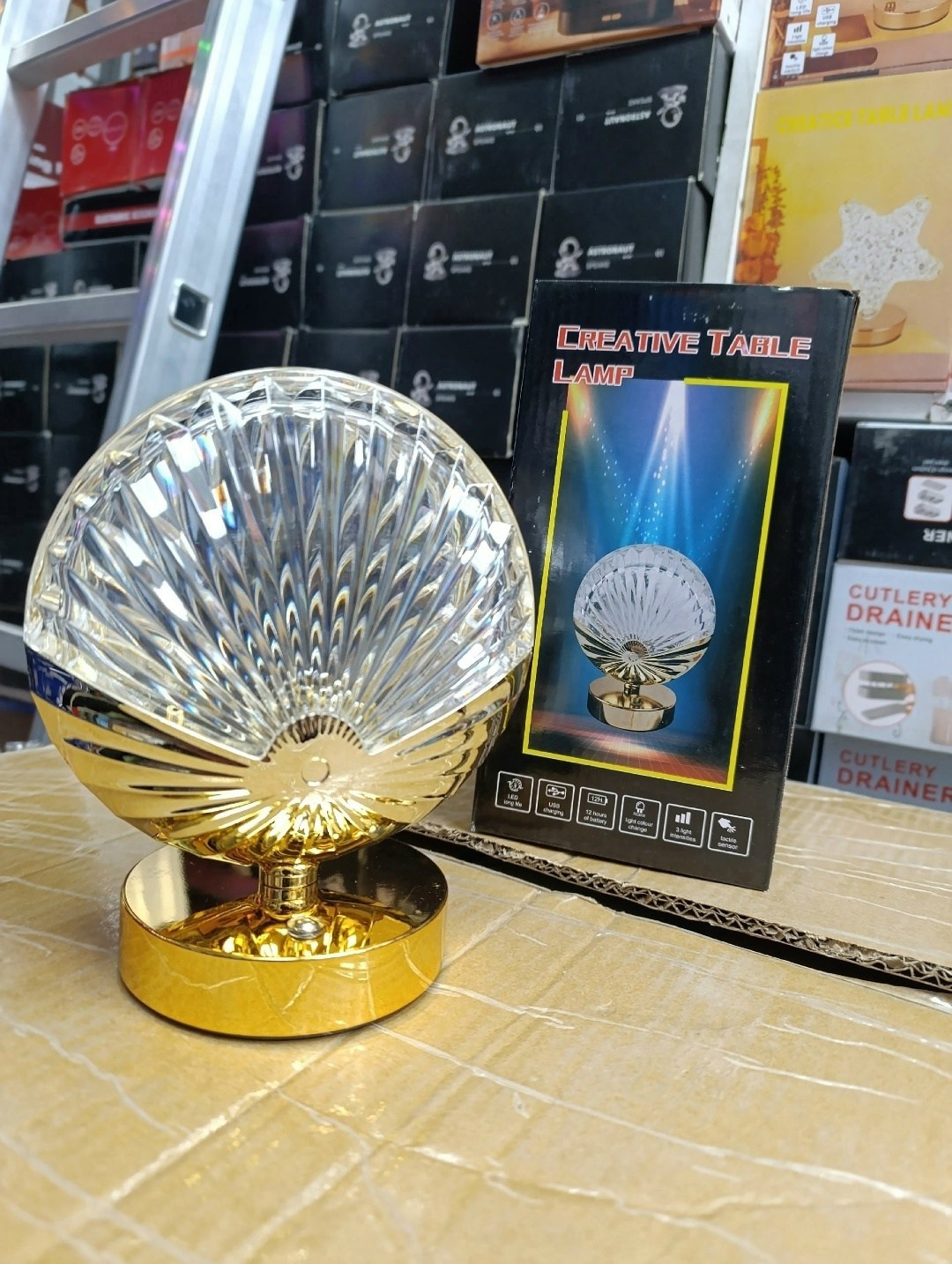лампа настольная,настольные светильники,светильник декоративный настольный,cветодиодная настольная лампа,светильник в стиле
