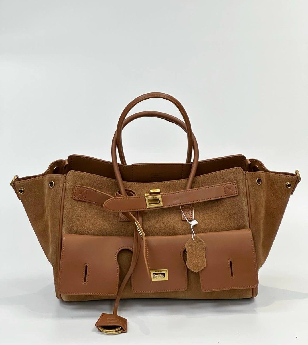 женская сумка из натуральной замши и кожи от balenciaga,сумка balenciaga bel air женская замшевая vera pelle,сумка женская,женская замшевая сумка balenciaga коричневая с кожаными вставками,сумка из на