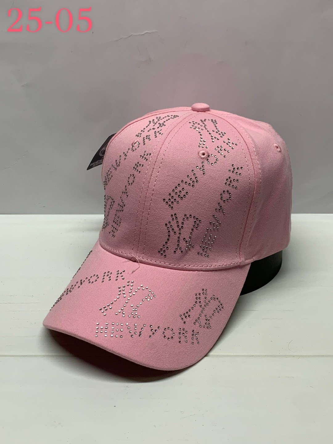 кепка женская,женская бейсболка,бейсболка с светоотражающими элементами,кепка,бейсболка модная
