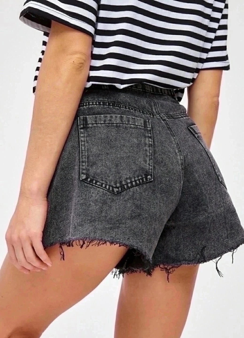 джинсовые шорты,джинсовые шорты 2026,шорты с бахромой джинсовые летние rumo,шорты джинсовые летние с бахромой clothing planet,джинсовые женские шорты