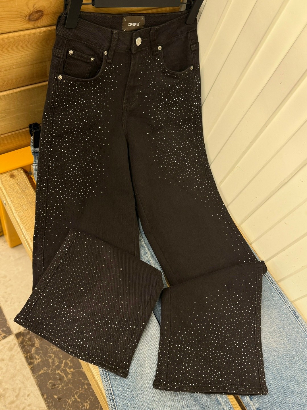 джинсы со стразами,женские джинсы со стразами,джинсы женские,американские черные джинсы со стразами,брюки джинсы