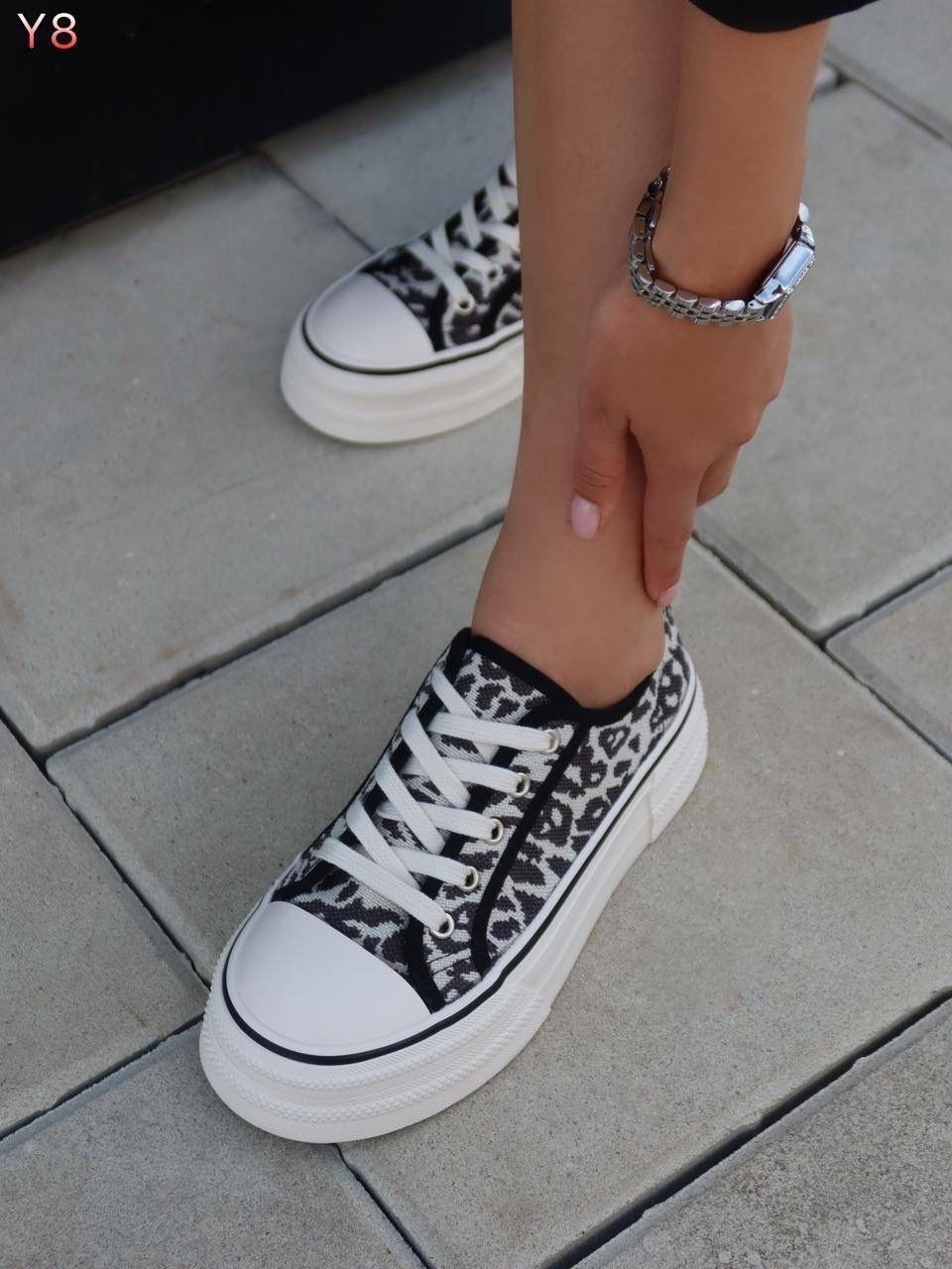 зенден леопардовые кеды,кеды женские с леопардовым принтом,кроссовки с леопардовой подошвой,леопардовые кроссовки женские,