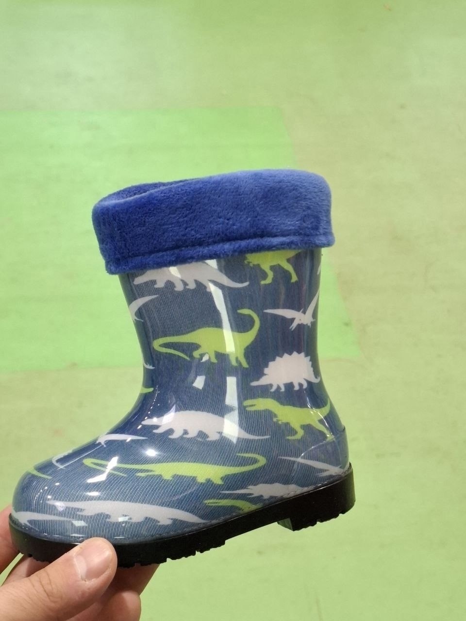 детские резиновые сапоги,детские резиновые сапоги радужные,резиновые сапоги,резиновые сапоги для девочки,носок в резиновые сапоги детские