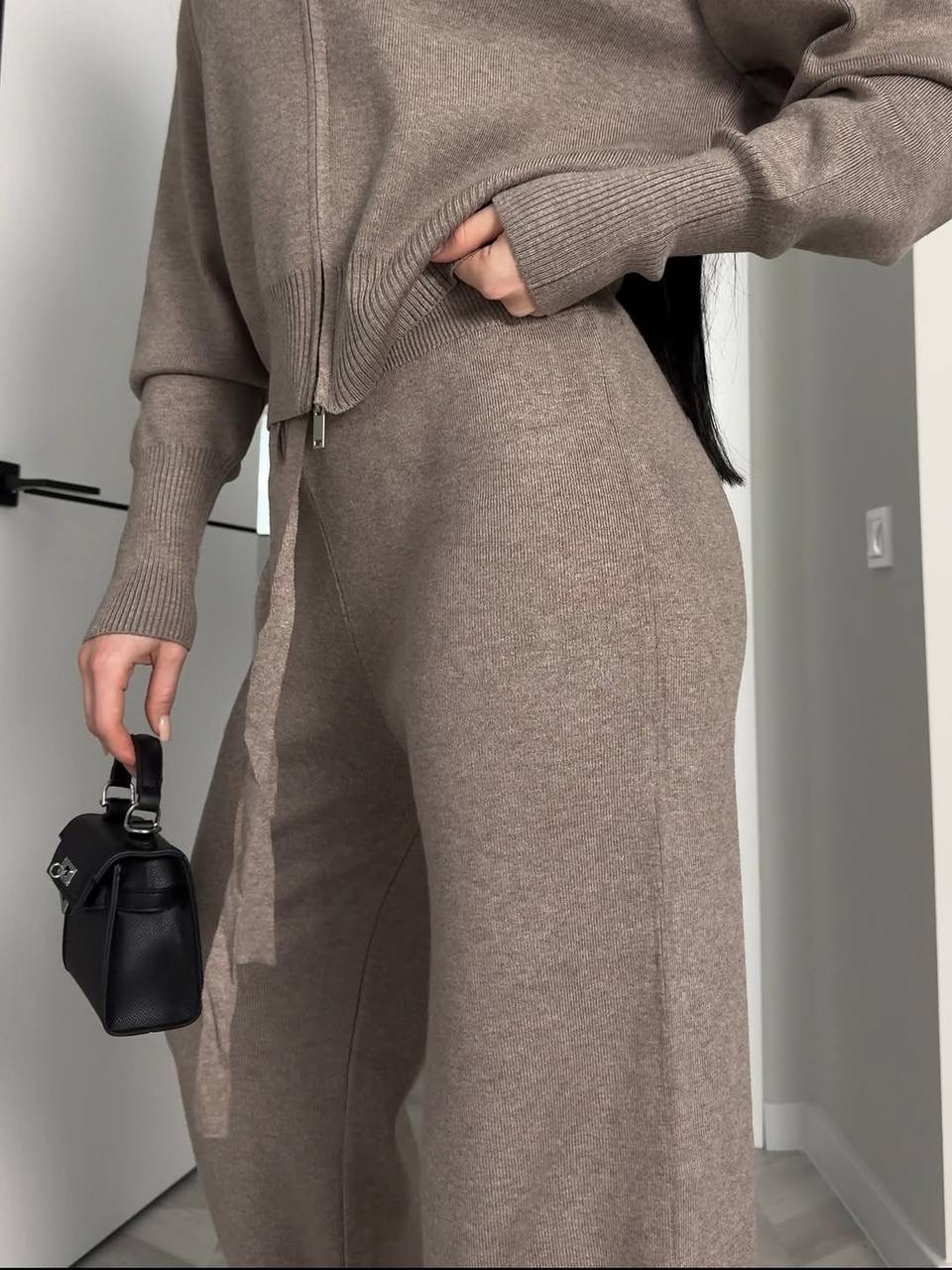 костюм трикотажный,костюм двойка кашемир,трикотажный костюм женский,вязаный костюм,женский вязаный костюм