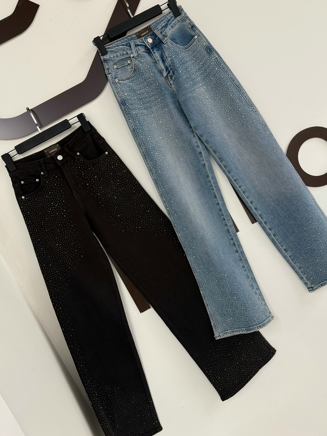 джинсы со стразами,женские джинсы со стразами,джинсы женские,американские черные джинсы со стразами,брюки джинсы