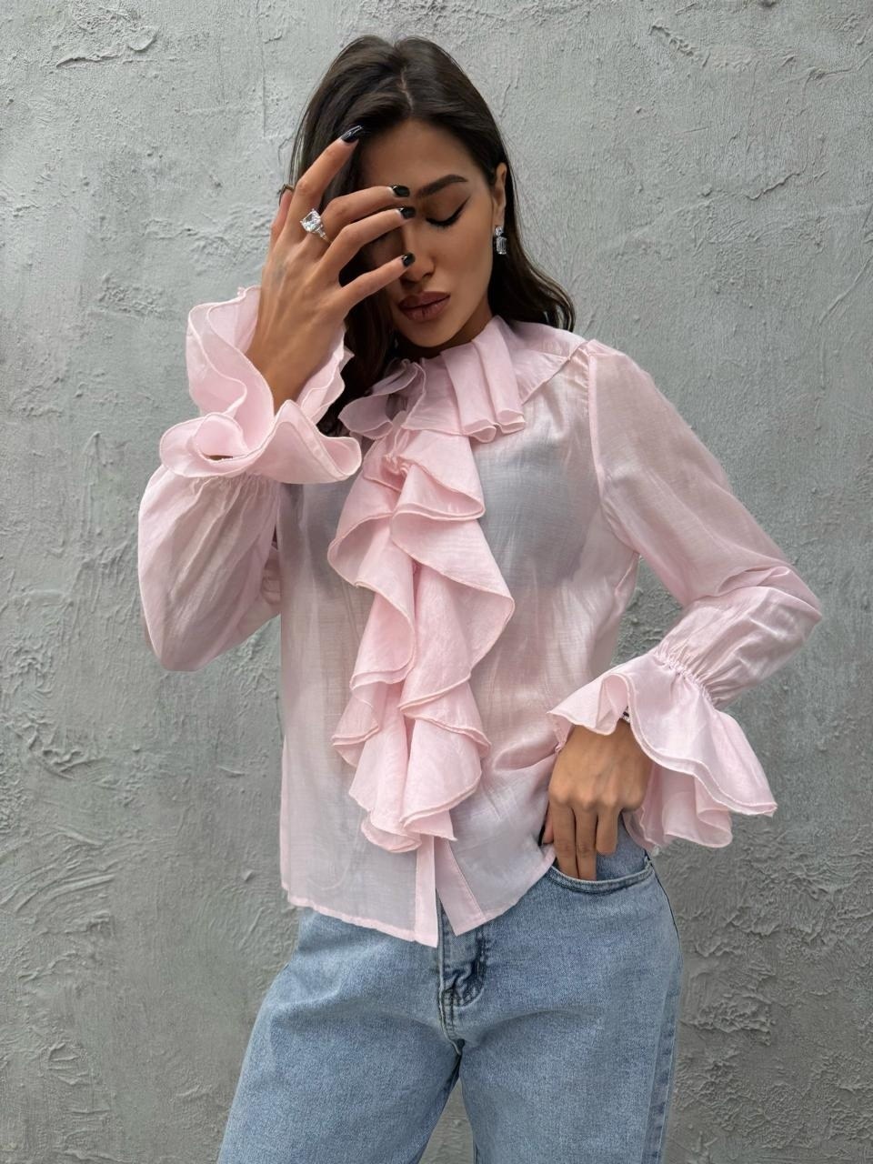 блузка с рюшами,блузка с оборками,блузка нарядная с воланами и рюшами emberens цвет розовый,блуза из шифона с рюшами,блузка нарядная