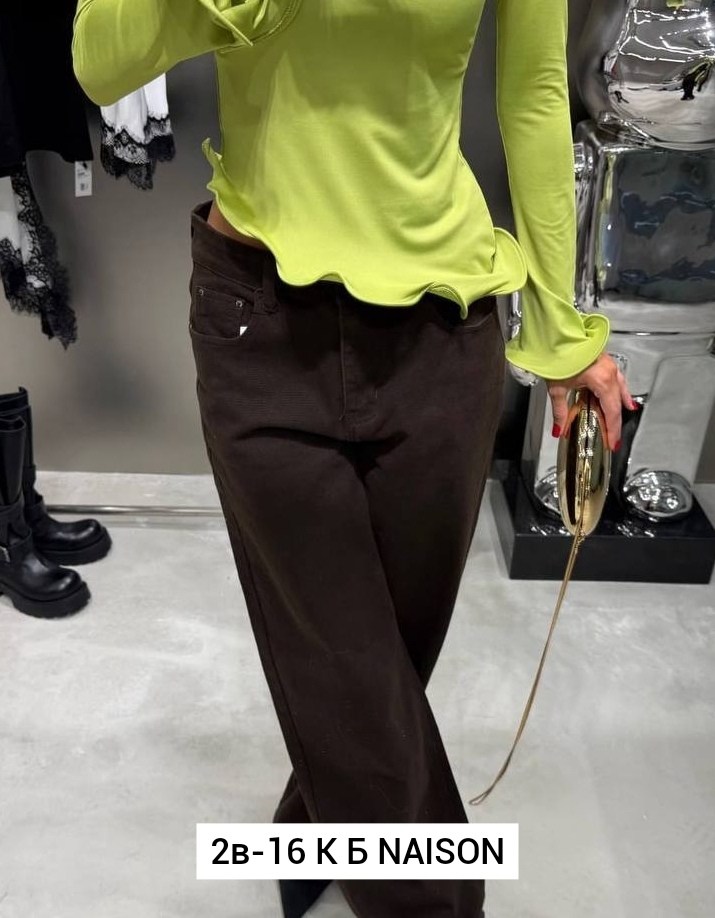 модные джинсы,стильные джинсы,женские джинсы,джинсы на цепочках