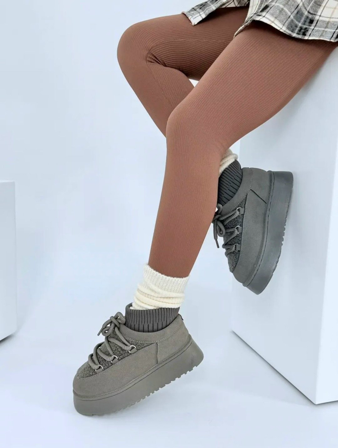 угги женские,,угги зимние на платформе,зимняя женская , женская угги зимние на платформе луноходы