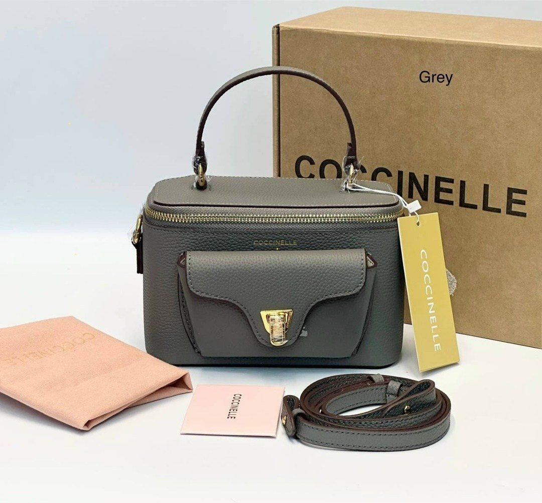 coccinelle сумка на плечо кросс-боди beat soft,coccinelle сумка,сумка через плечо beat soft coccinelle цвет light grey,coccinelle сумка beat soft,сумка кожаная coccinelle beat