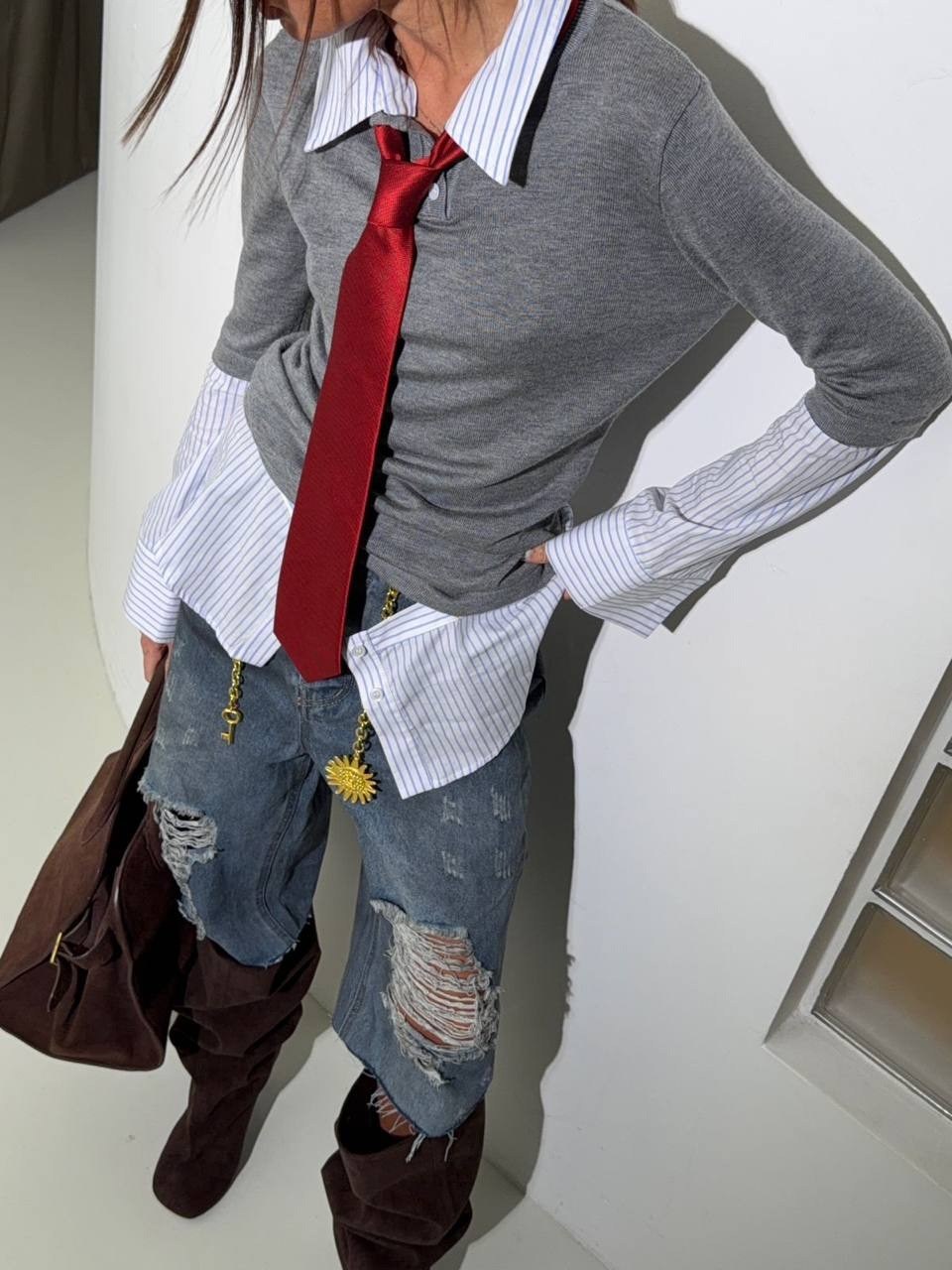 женский галстук,женщина в галстуке,рубашка с галстуком,рубашка блузка,девушка с галстуком