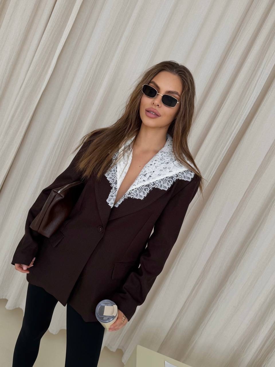 жакет 4forms однобортный приталенный на крючках горький шоколад,кружевной воротник,жакет с кружевным воротом,женская кофта,жакет